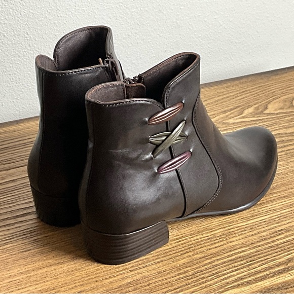 Canal Grande Beate Brown Leather Ankle Boot, New in Box - Picture 3 of 7